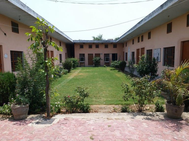 Baba Haridass College of Pharmacy & Technology New Delhi Infrastructure photo 1